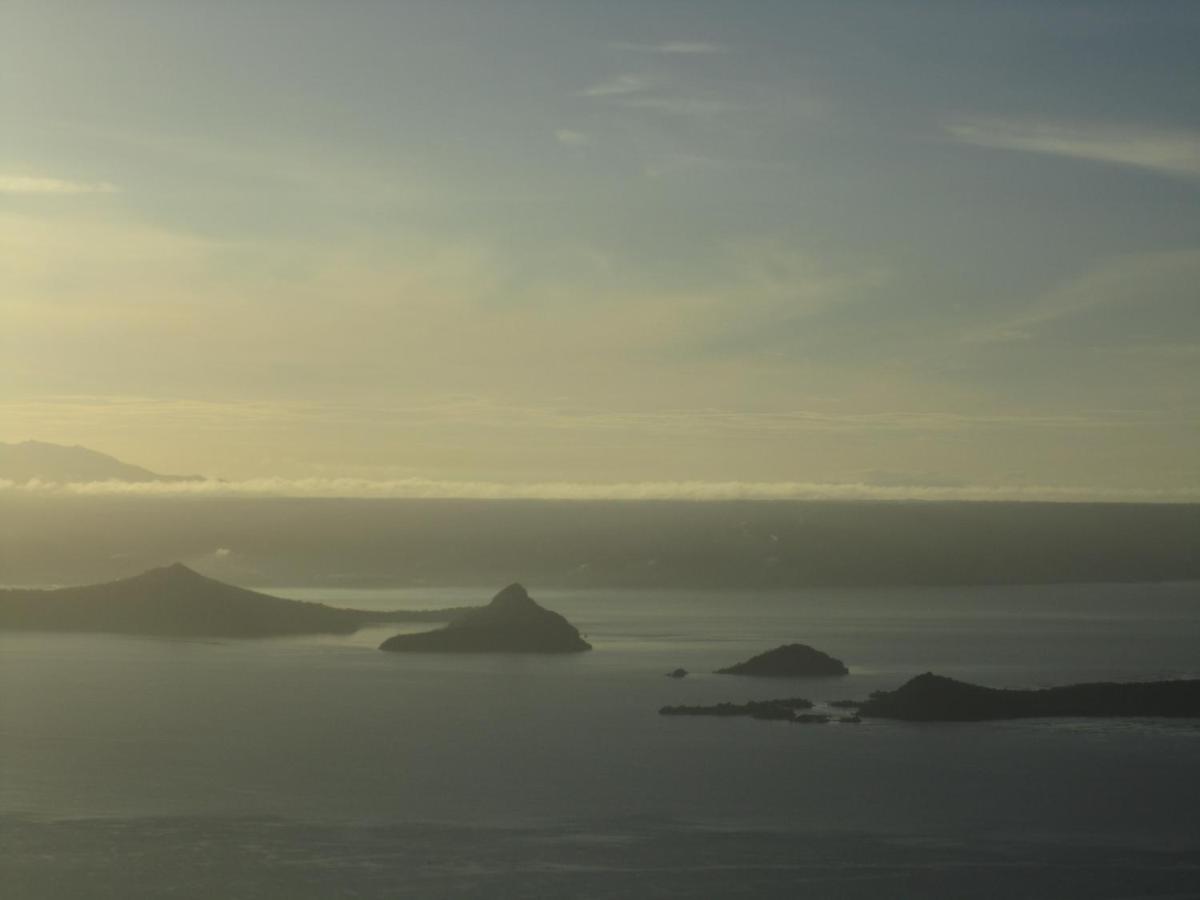 A Breath Taking View Of Taal Lake & Volcano Tagaytay City Exterior foto